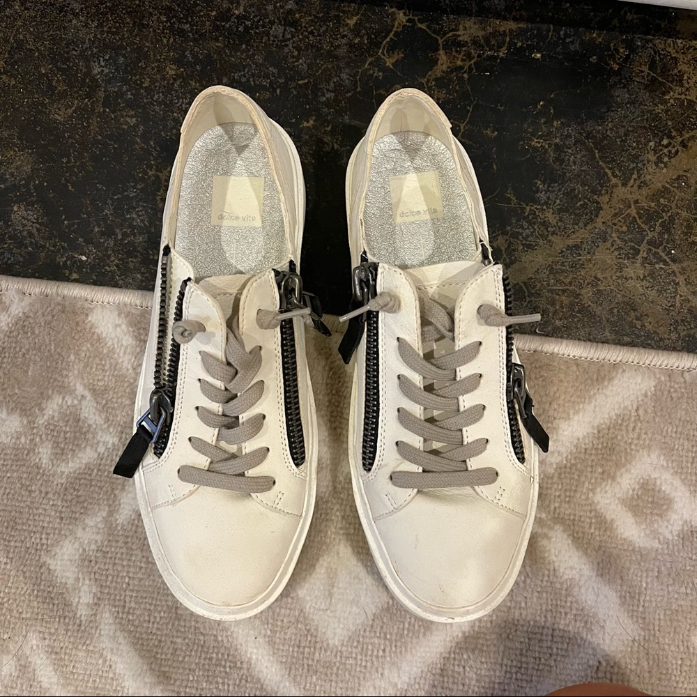 Dolce vita sneakers